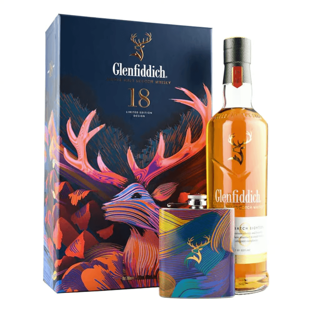 Glenfiddich 18 Year Old Limited Edition x Santtu Mustonen Flask Gift Set